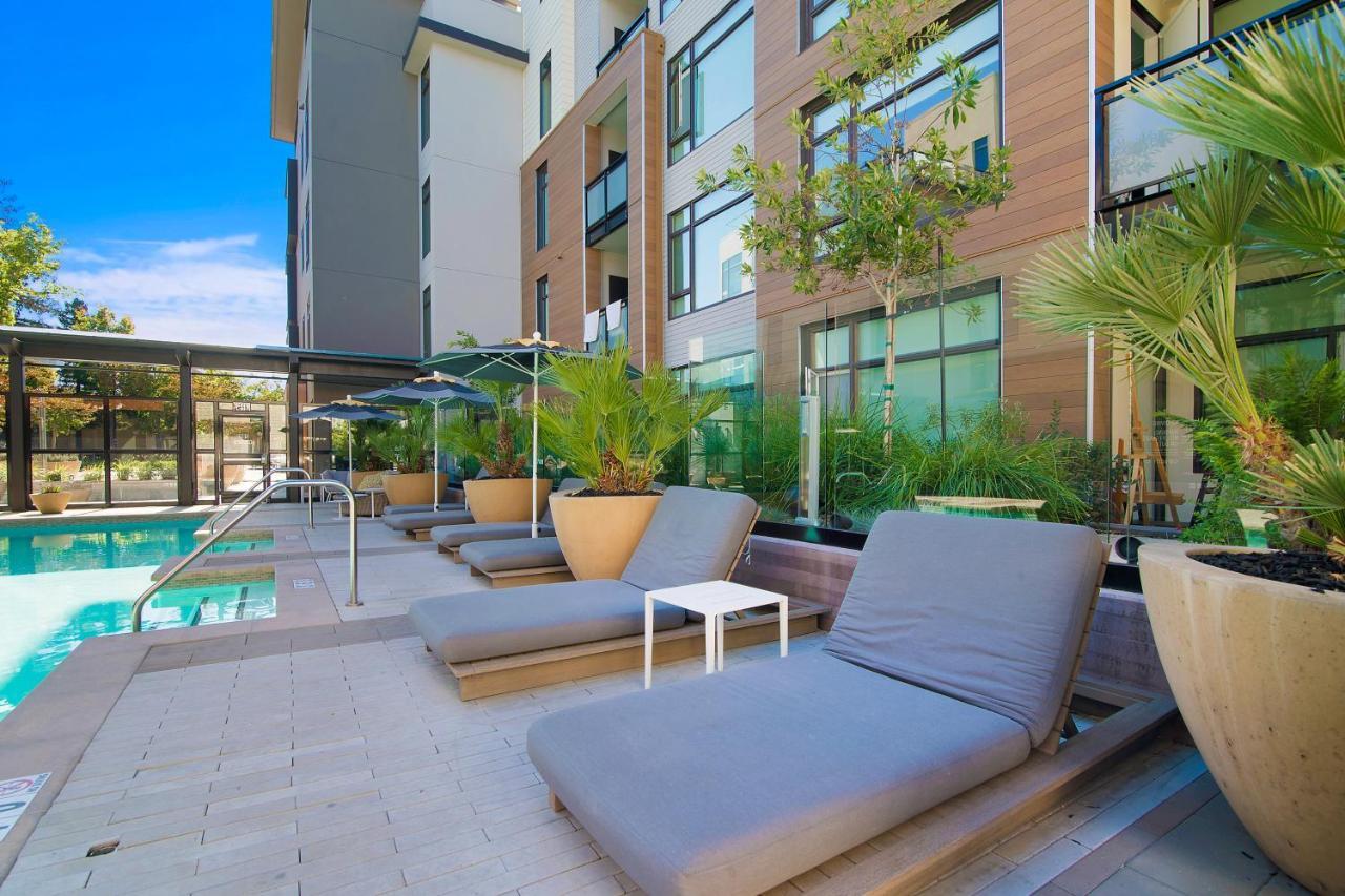 Global Luxury Suites At Downtown Mountain View Buitenkant foto