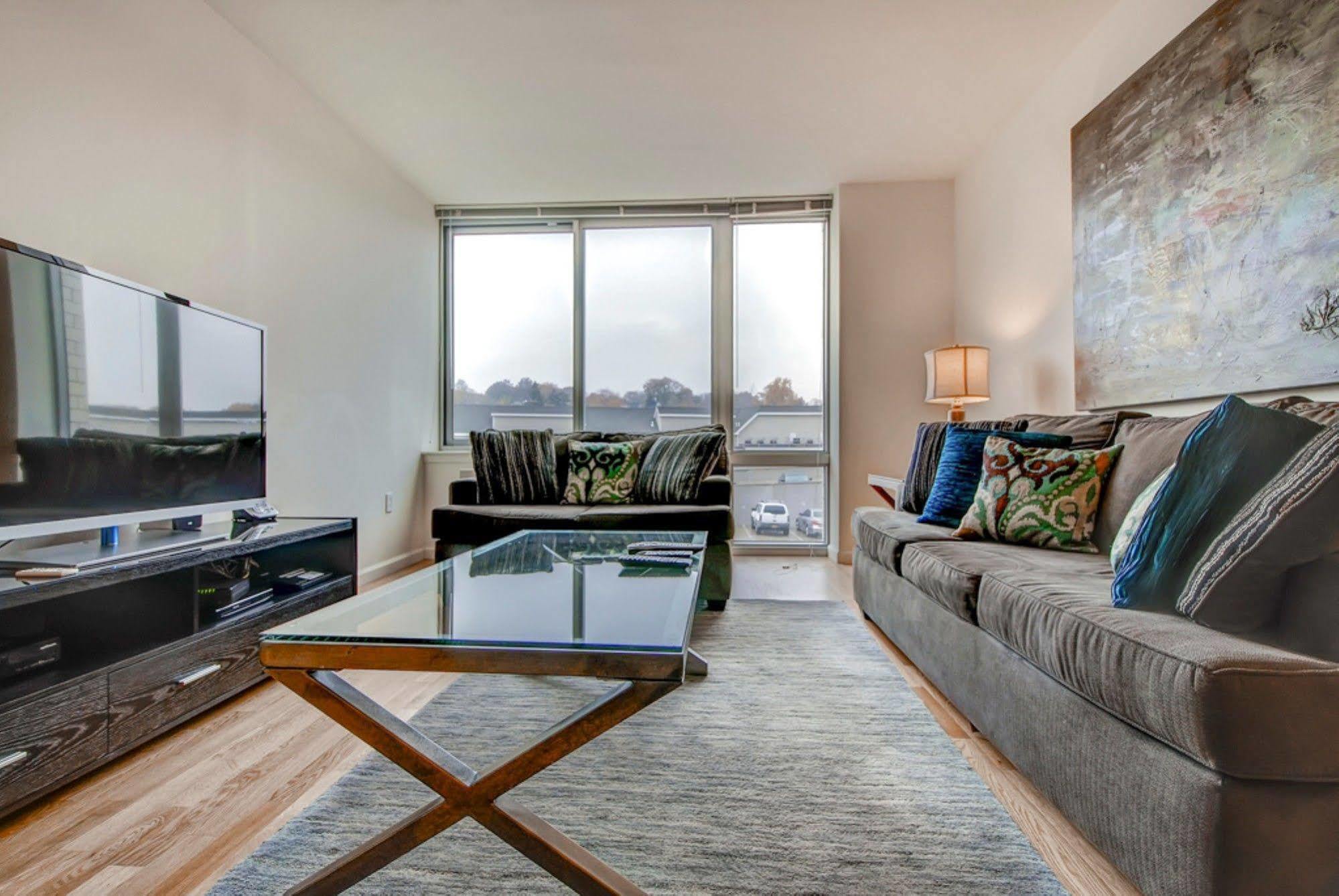 Global Luxury Suites At Downtown Mountain View Buitenkant foto