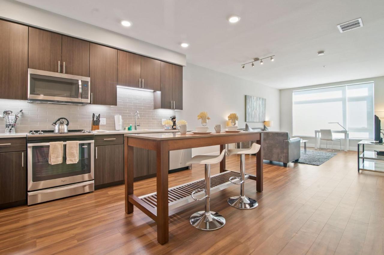 Global Luxury Suites At Downtown Mountain View Buitenkant foto
